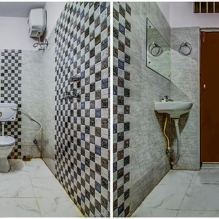 Hotel Oyo Flagship Spc & Span Jamshedpur Exterior foto