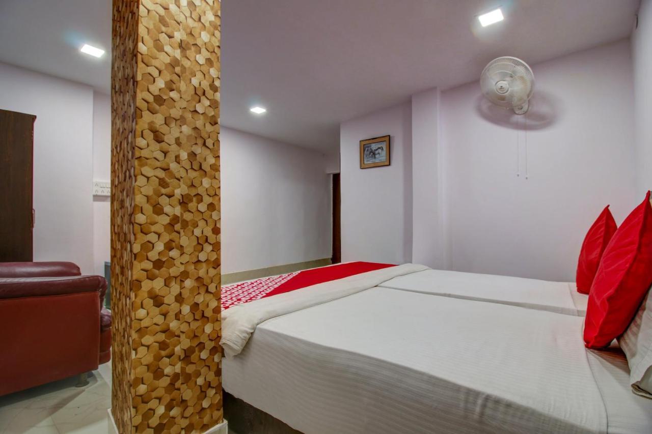 Hotel Oyo Flagship Spc & Span Jamshedpur Exterior foto