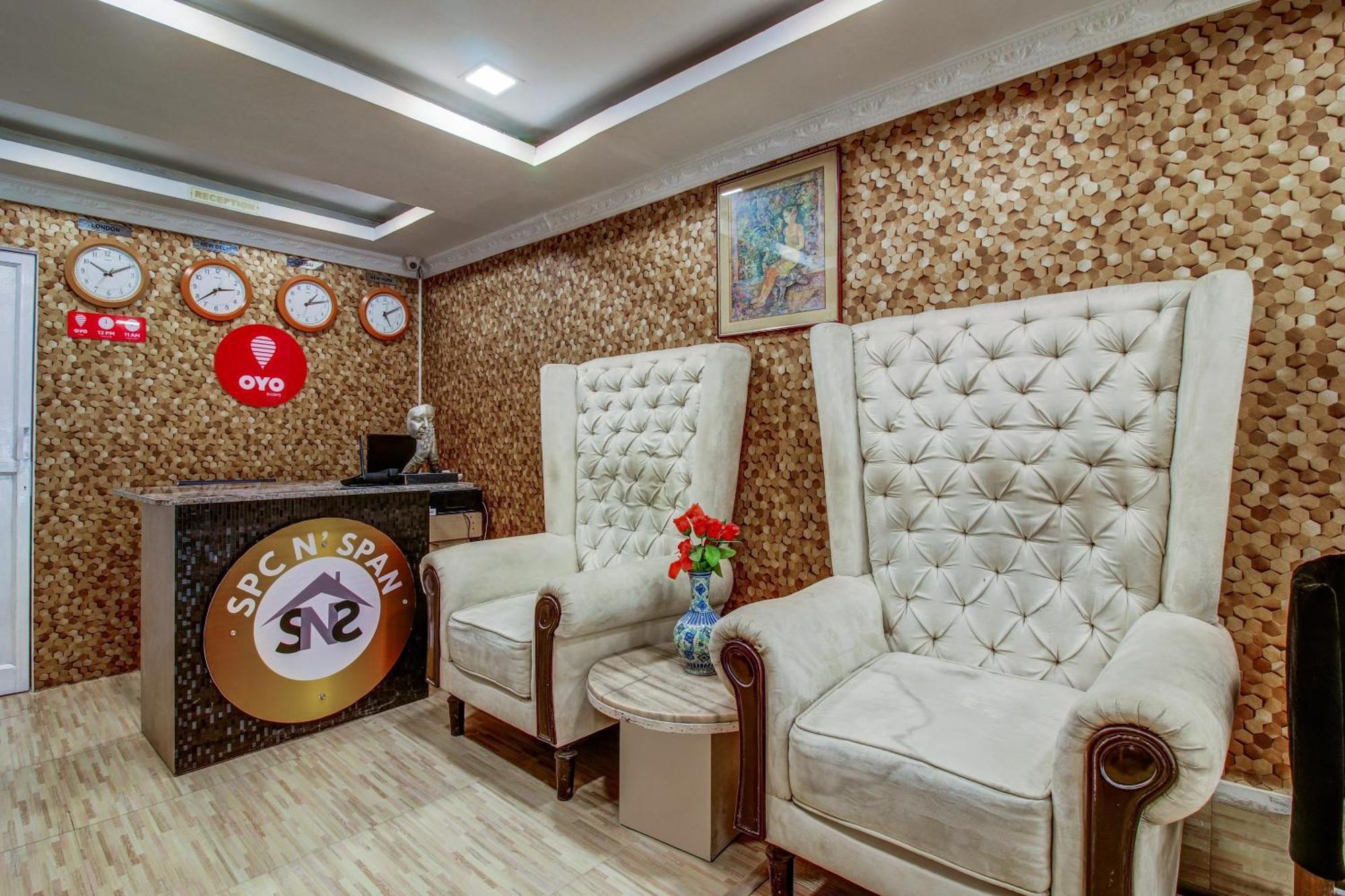 Hotel Oyo Flagship Spc & Span Jamshedpur Exterior foto